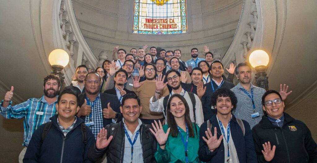 Magister UC Online, Inmersion UC Chile